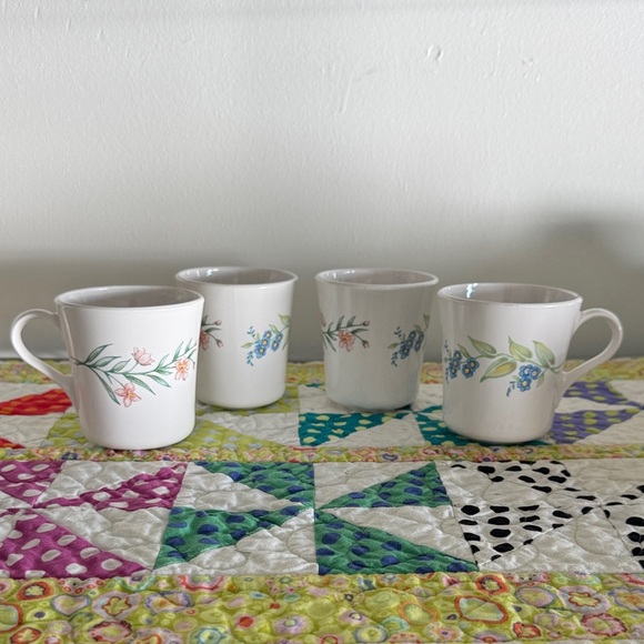 Corelle Other - Vintage Corelle MY GARDEN Floral Patterned Ceramic Mugs - Set of 4